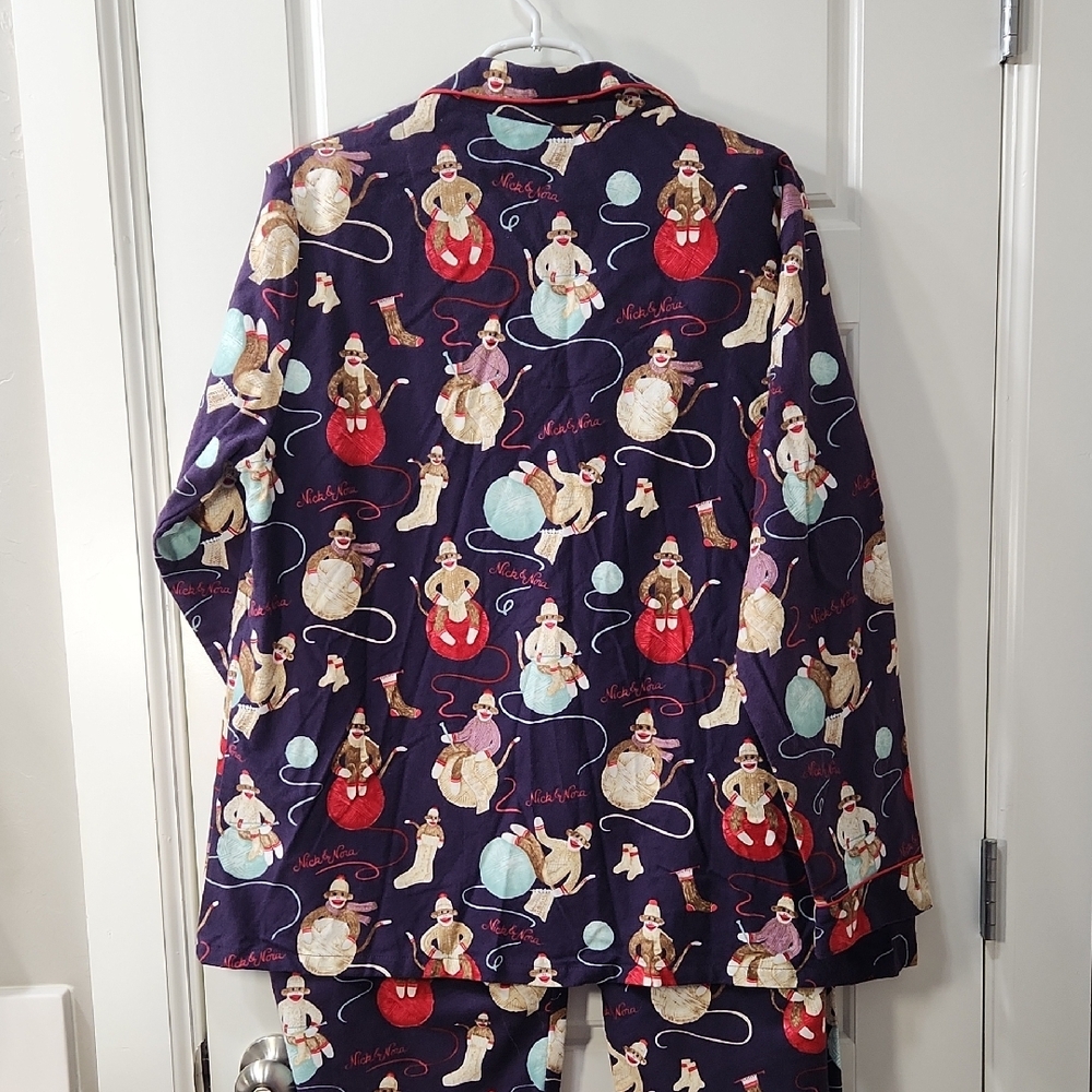 Nick & Nora Knitting Sock Monkey Print Flannel Pajama Set - XXL - Picture 5 of 13